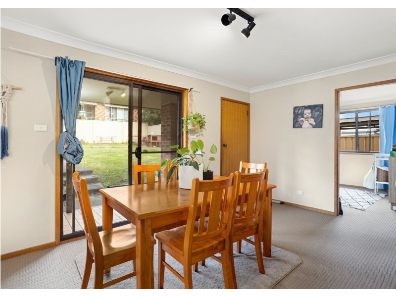 7 Kestrel Avenue, Old Bar NSW 2430