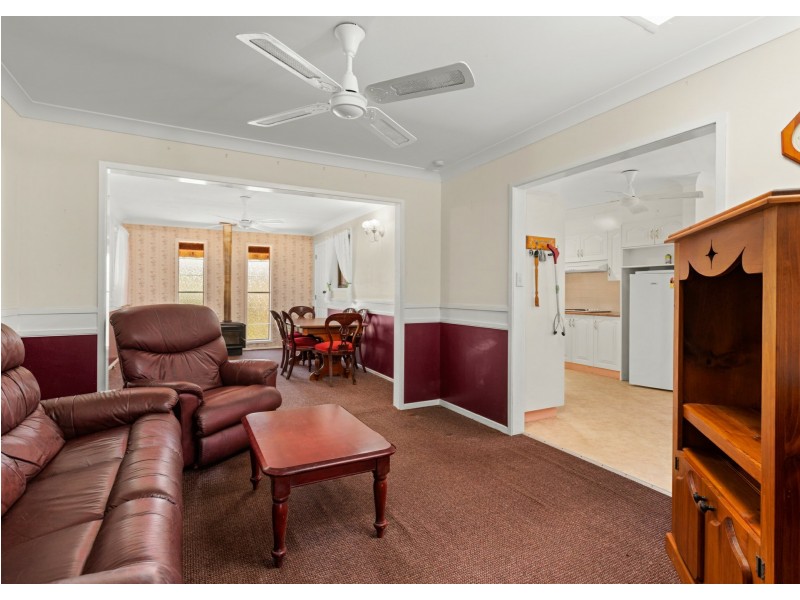 15 Waterman Street, Old Bar NSW 2430