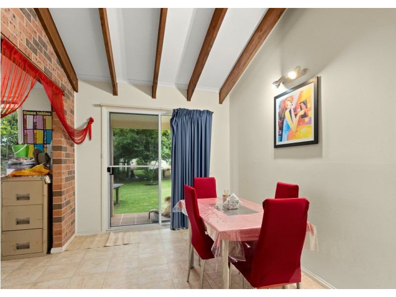 23 Farleigh Street, Old Bar NSW 2430