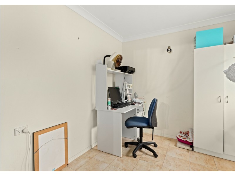 23 Farleigh Street, Old Bar NSW 2430