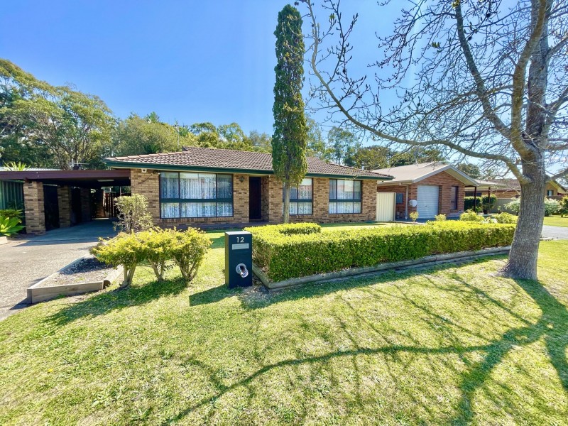 12 Drury Close, Old Bar NSW 2430