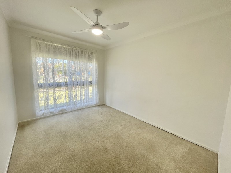 12 Drury Close, Old Bar NSW 2430