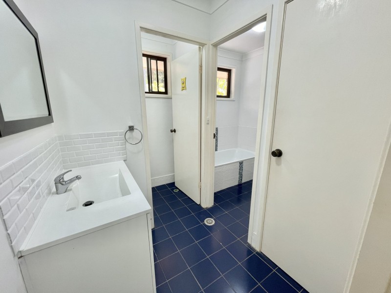 12 Drury Close, Old Bar NSW 2430
