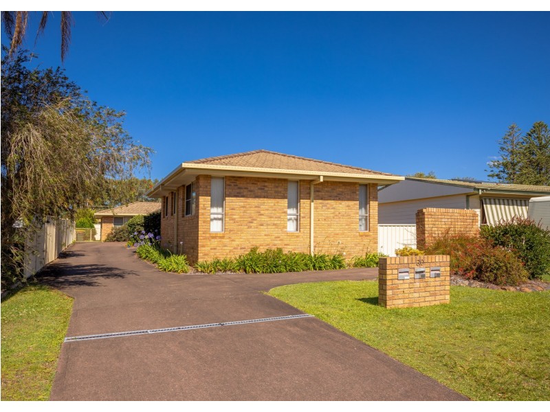 2/30 Waterman Street, Old Bar NSW 2430