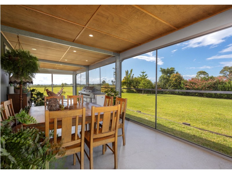 515 Manning Point Road, Oxley Island NSW 2430