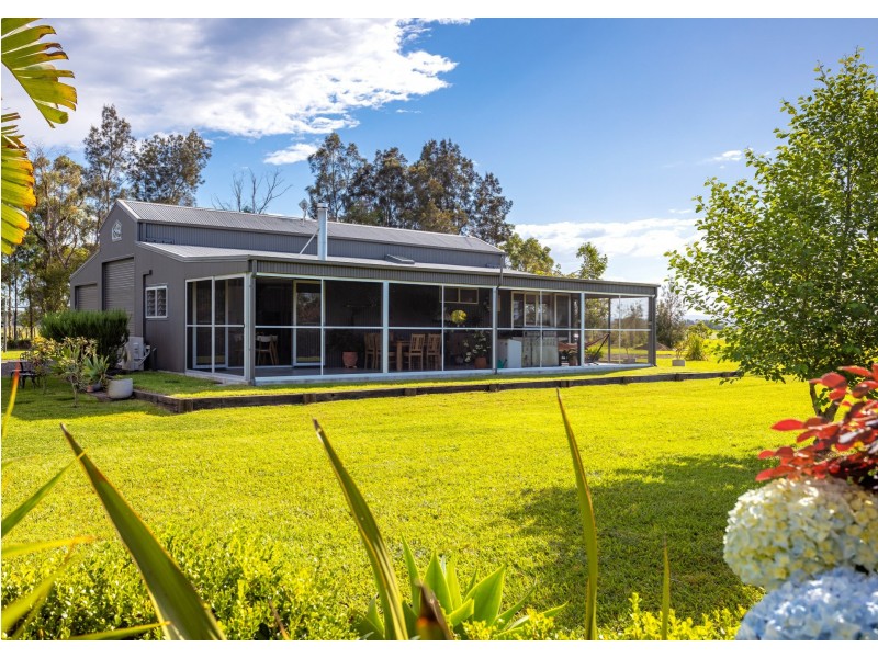 515 Manning Point Road, Oxley Island NSW 2430