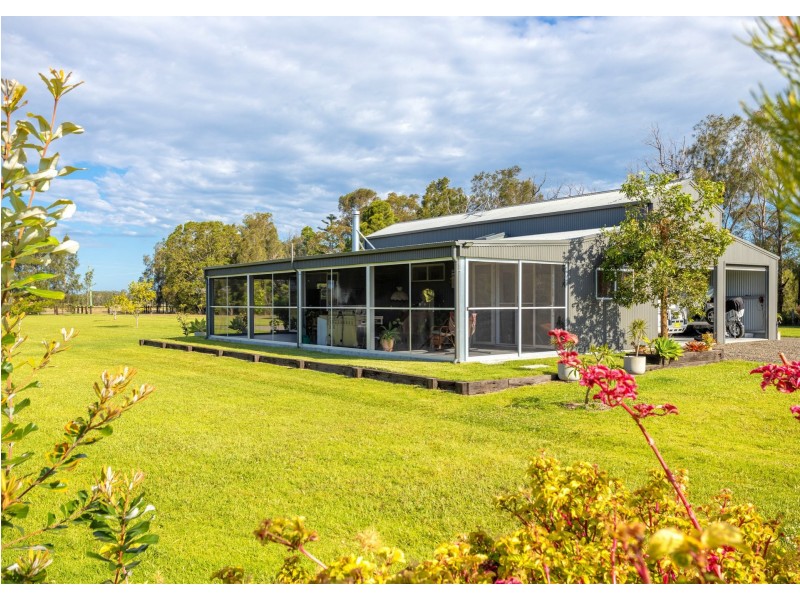 515 Manning Point Road, Oxley Island NSW 2430