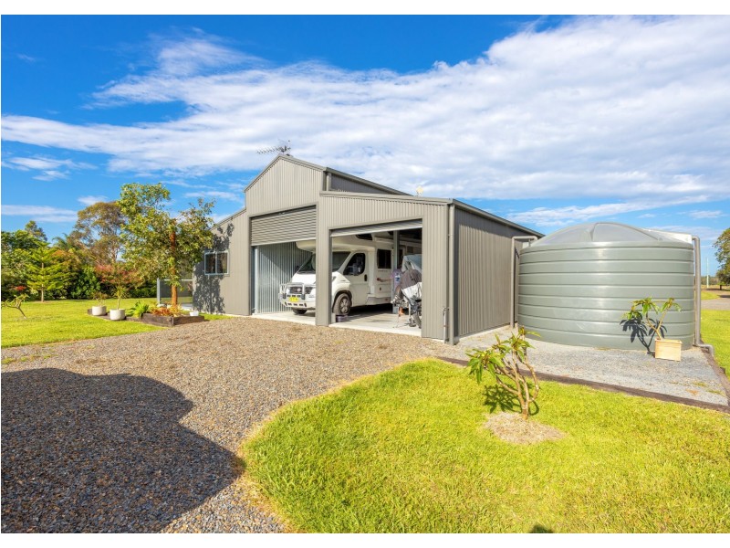 515 Manning Point Road, Oxley Island NSW 2430