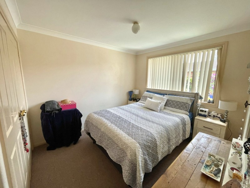 2/6 Rushby Drive, Old Bar NSW 2430