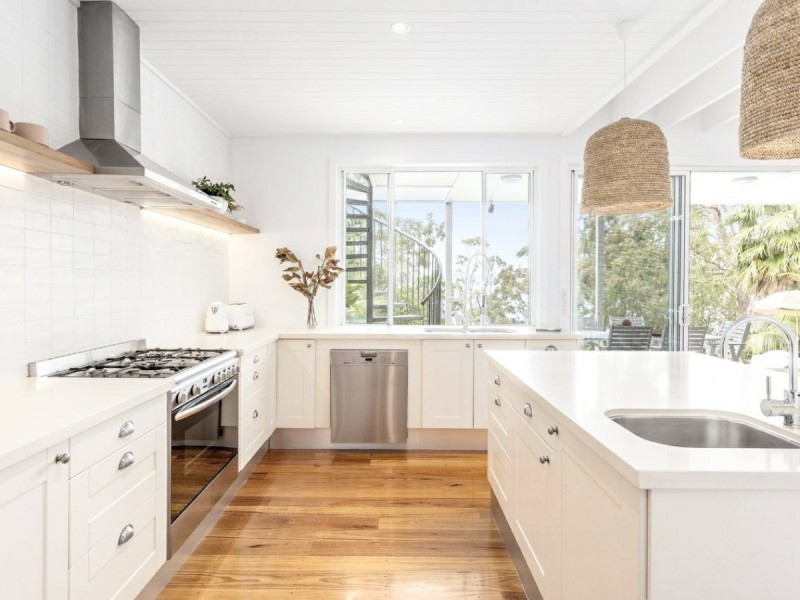 97 Green Point Drive, Green Point NSW 2428