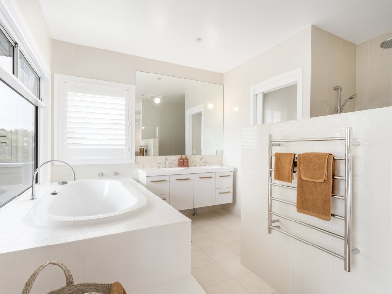 97 Green Point Drive, Green Point NSW 2428