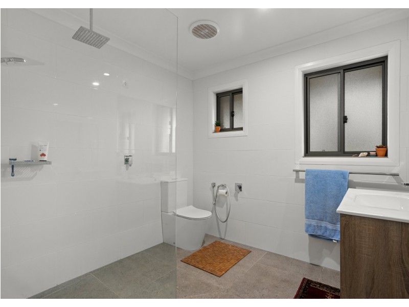 20 Waterman Street, Old Bar NSW 2430