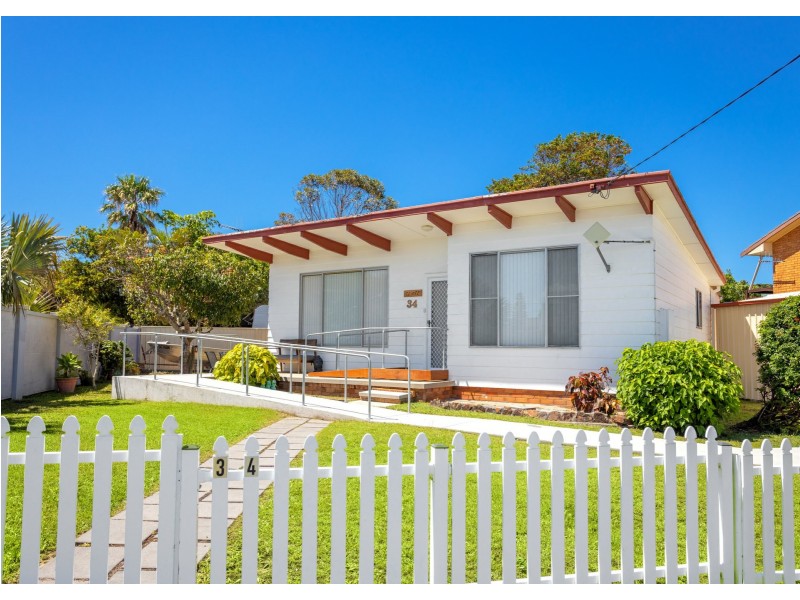 34 Manning Street, Manning Point NSW 2430