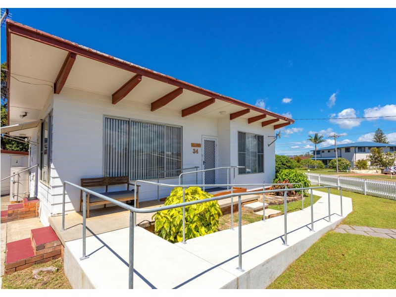 34 Manning Street, Manning Point NSW 2430