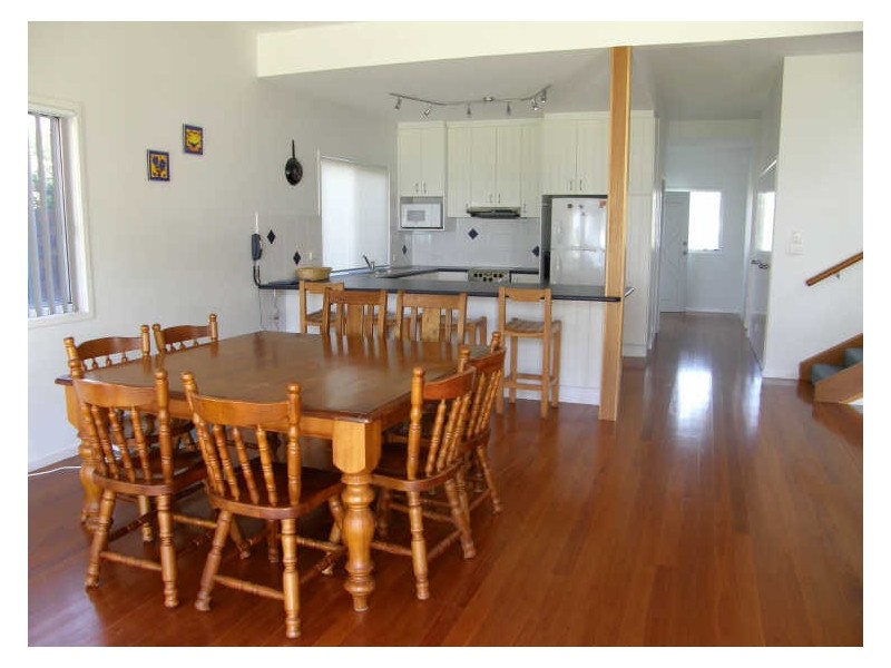 10a Lewis Street, Old Bar NSW 2430