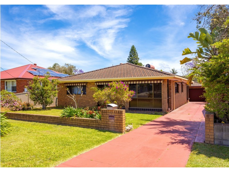 15 Waterman Street, Old Bar NSW 2430