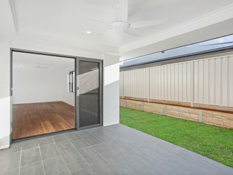 14 Trevally Avenue, Old Bar NSW 2430