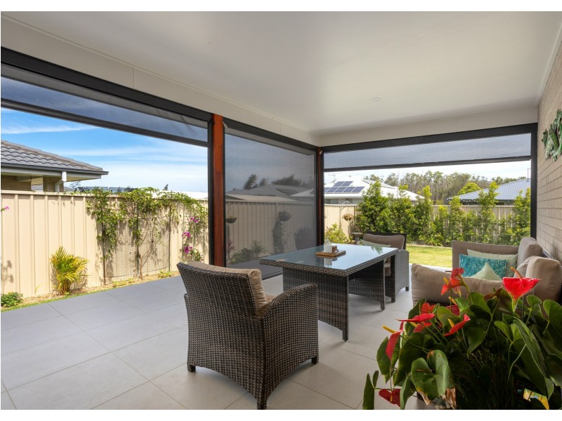 21 Mariner Avenue, Old Bar NSW 2430