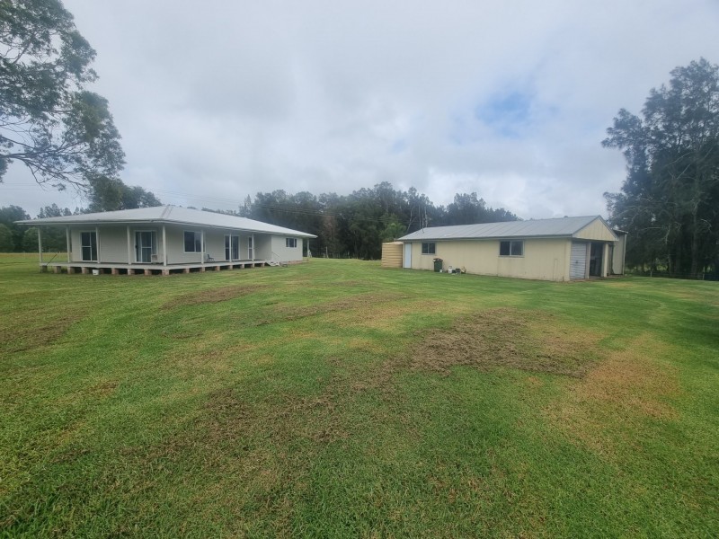 169 Cowans Lane, Oxley Island NSW 2430