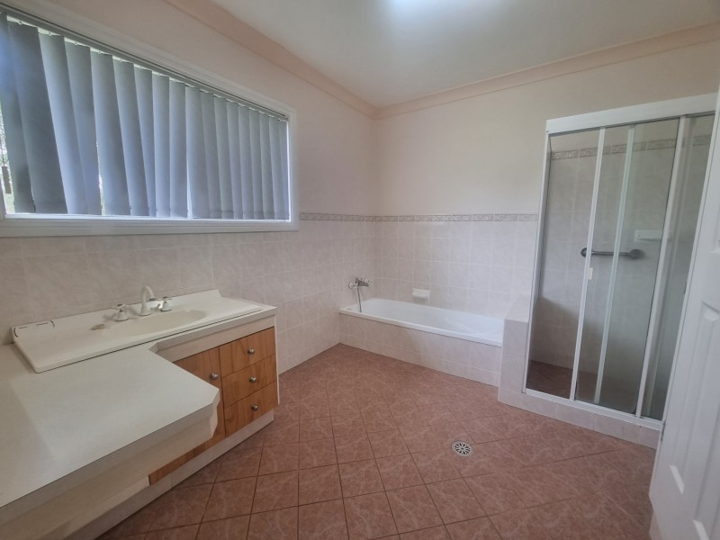 169 Cowans Lane, Oxley Island NSW 2430