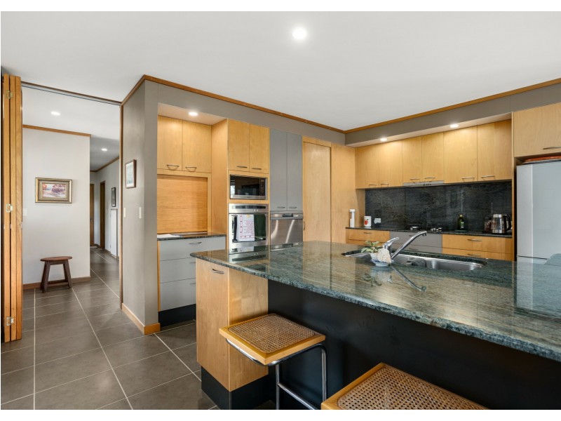 838 Manning Point Road, Oxley Island NSW 2430