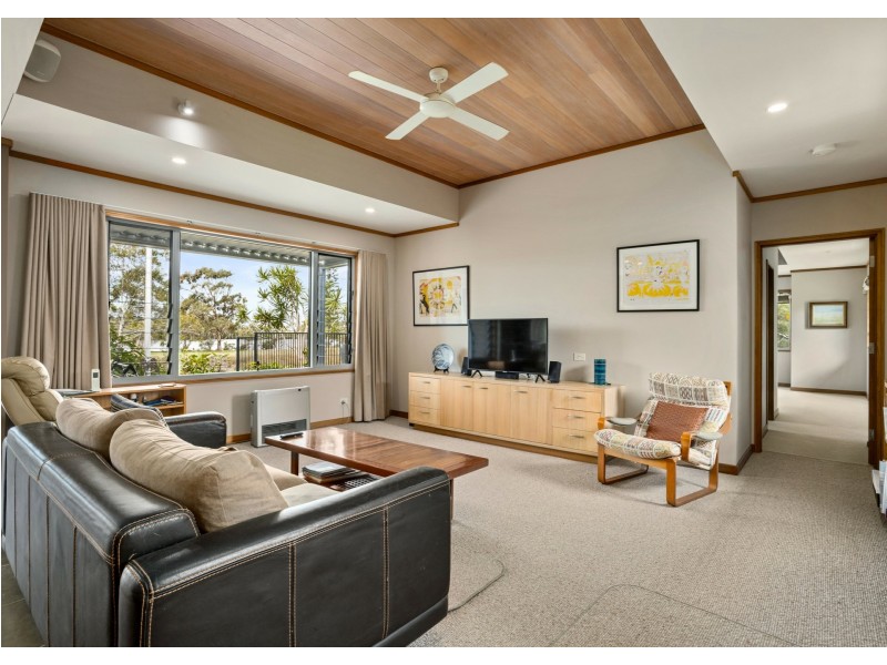 838 Manning Point Road, Oxley Island NSW 2430