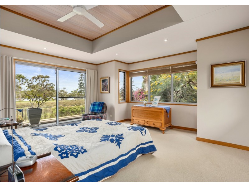 838 Manning Point Road, Oxley Island NSW 2430