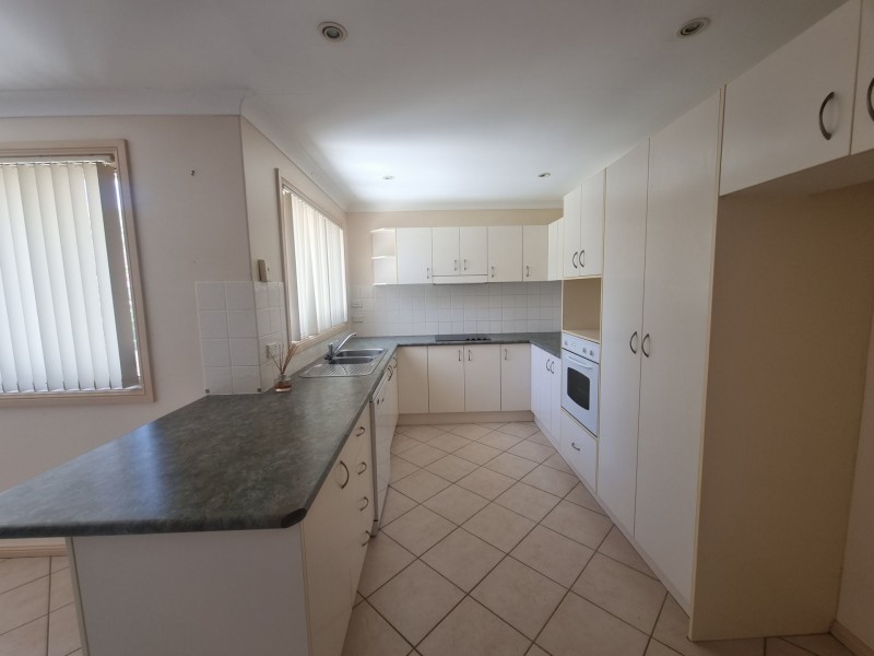 2/6 Rushby Drive, Old Bar NSW 2430