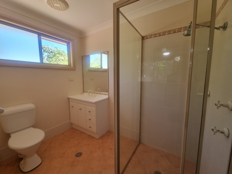 2/6 Rushby Drive, Old Bar NSW 2430