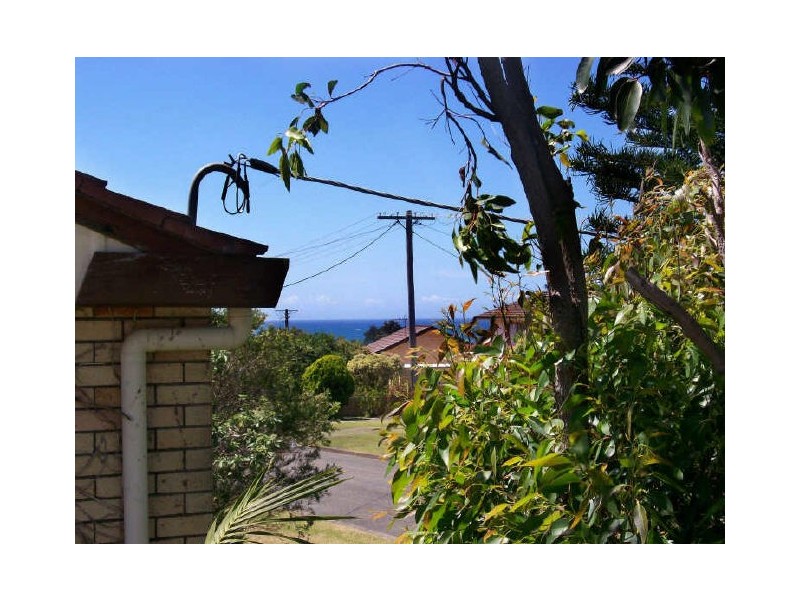 13 Kolang Street, Old Bar NSW 2430