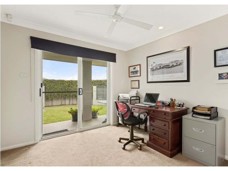 44 Bluehaven Drive, Old Bar NSW 2430