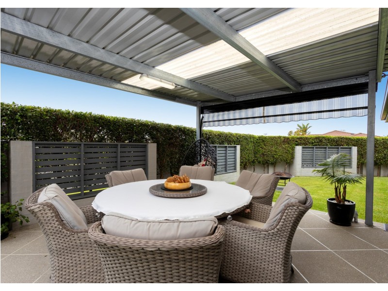 44 Bluehaven Drive, Old Bar NSW 2430