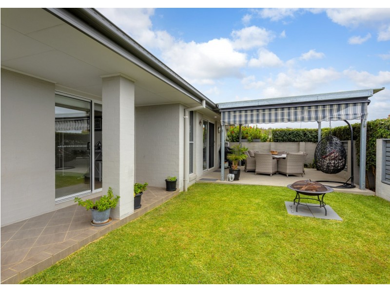 44 Bluehaven Drive, Old Bar NSW 2430