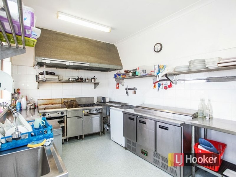 2 & 3/47 Old Bar Road, Old Bar NSW 2430