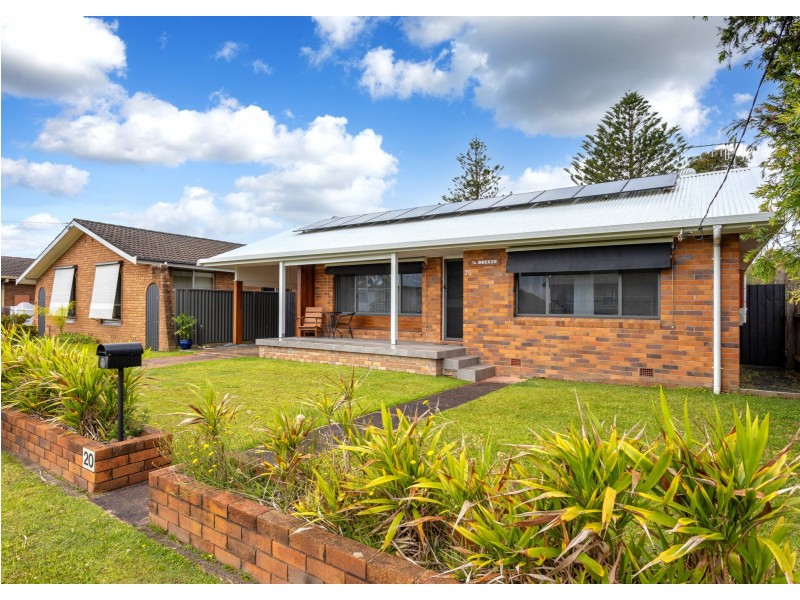 20 Waterman Street, Old Bar NSW 2430