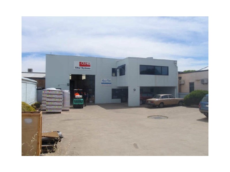 9 Tobruk Ave, St Marys SA 5042