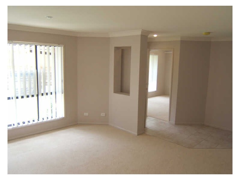 50 Lagoon Crescent, Bellbowrie QLD 4070