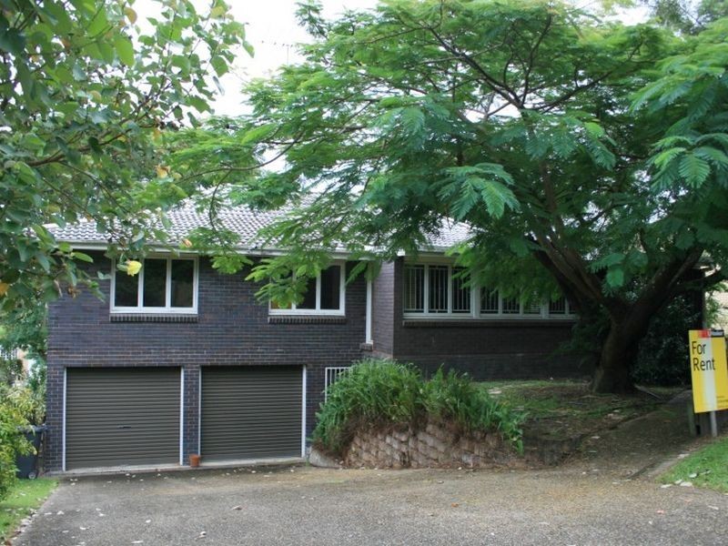79 Marshall Lane, Kenmore QLD 4069