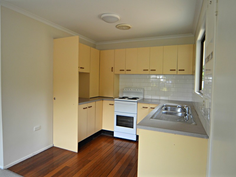 33 Twilight Street, Kenmore QLD 4069