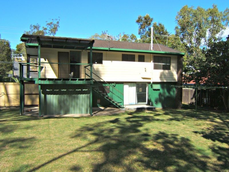 33 Twilight Street, Kenmore QLD 4069