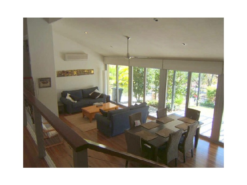 72 Twilight Street, Kenmore QLD 4069