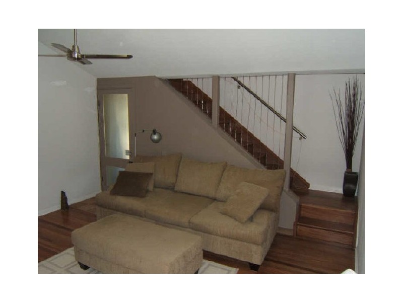 72 Twilight Street, Kenmore QLD 4069