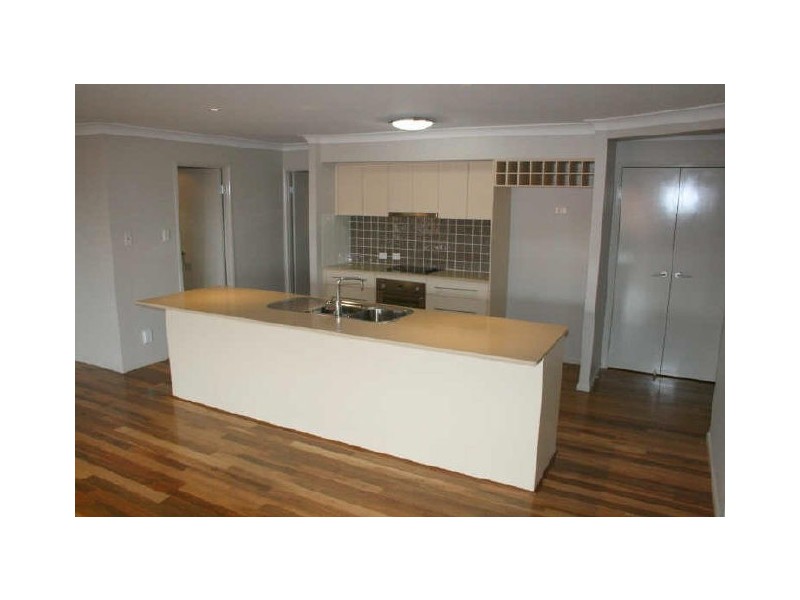 31 Rise Place, Moggill QLD 4070