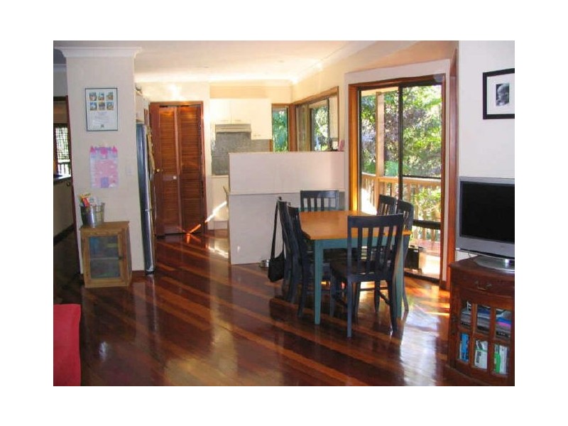 32 Peebles Place, Chapel Hill QLD 4069