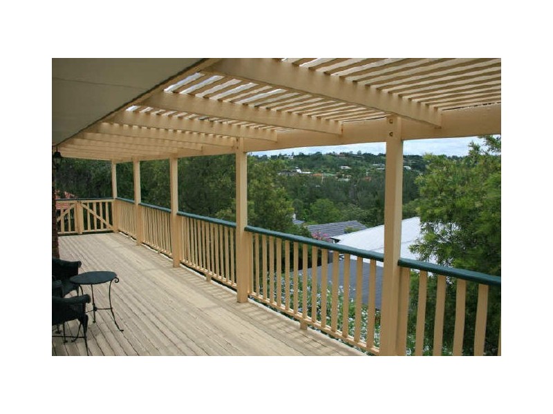 3 Wildwood Street, Kenmore Hills QLD 4069