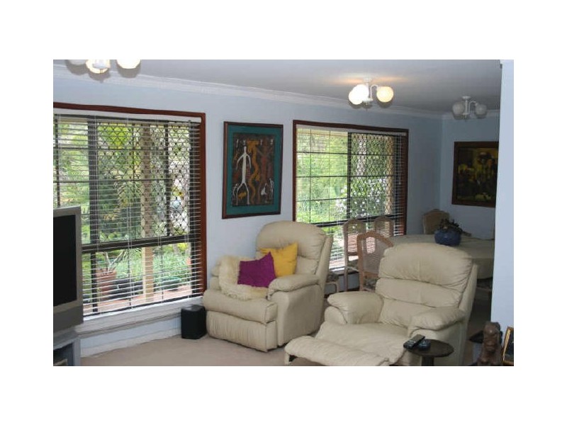 3 Wildwood Street, Kenmore Hills QLD 4069