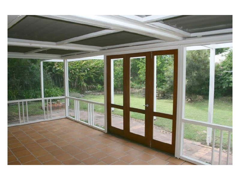 14 Edson Street, Kenmore QLD 4069