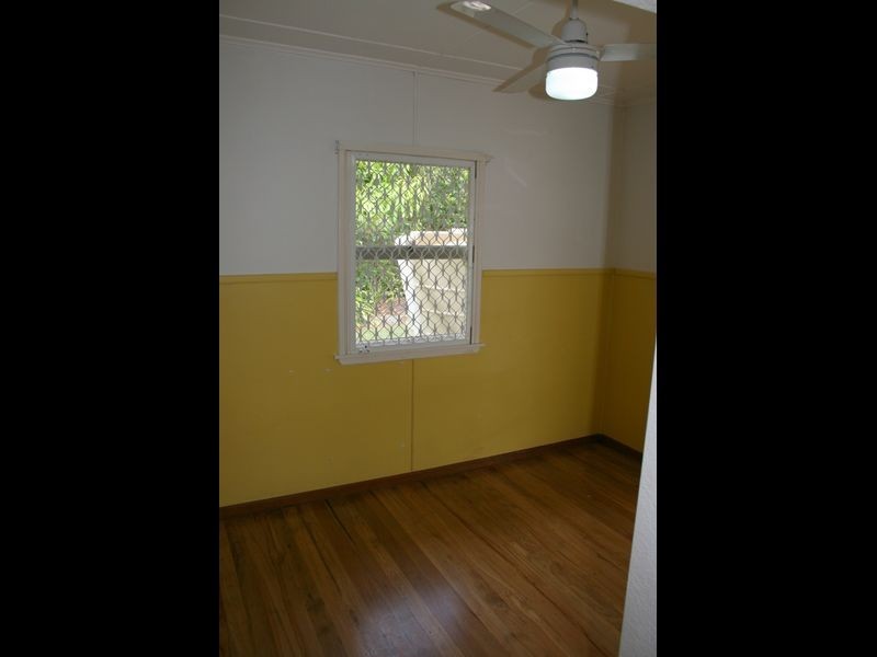 14 Edson Street, Kenmore QLD 4069