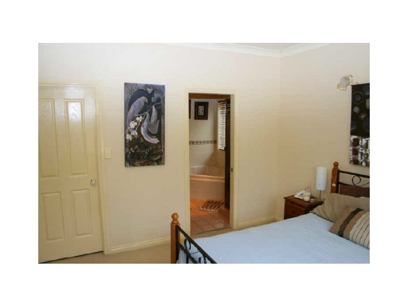 75 Hornsey Road, Anstead QLD 4070