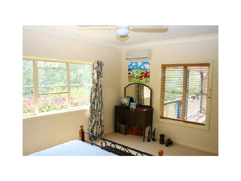 75 Hornsey Road, Anstead QLD 4070